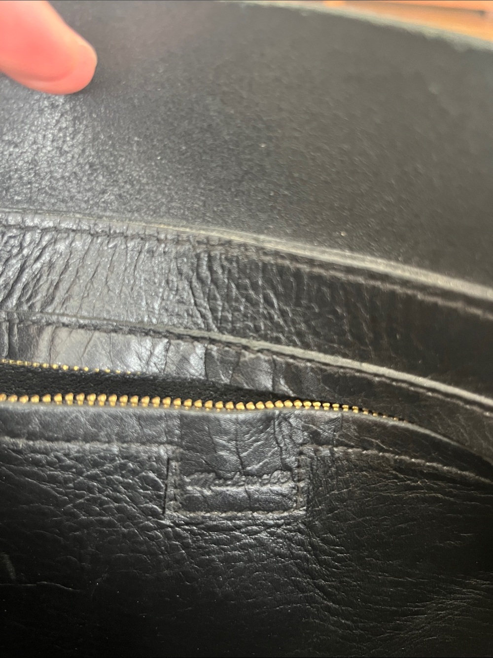 Black Madewell 100% Leather Convertible Tote Bag - Picture 2 of 10